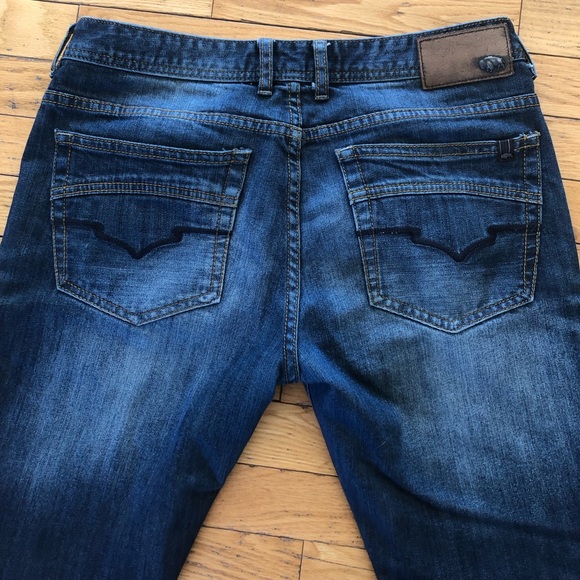 BUFFALO-King-X Slim boot stretch dark wash jeans. Size 31X34. - Picture 7 of 14